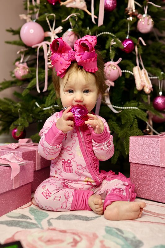 PO1: Pinkmas Dreams BAMBOO: A Perfect Pink Christmas