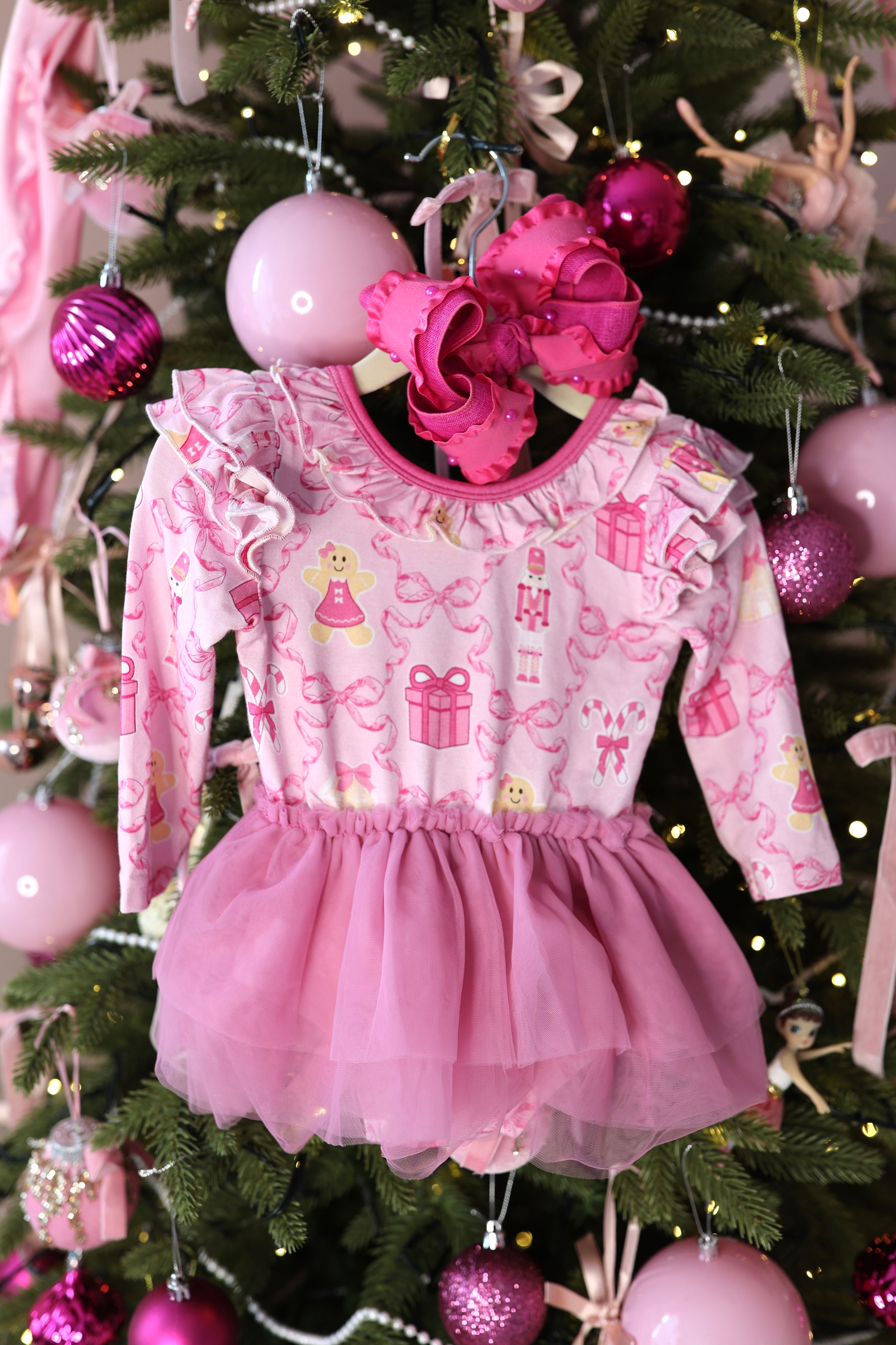 PO1: Pinkmas Dreams BAMBOO TUTU Romper: A Perfect Pink Christmas – Saylor Marie Smocks