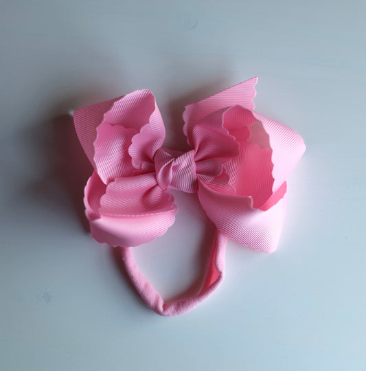 Light Pink Scalloped Bow on NYLON