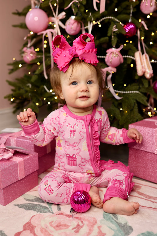 PO1: Pinkmas Dreams BAMBOO: A Perfect Pink Christmas